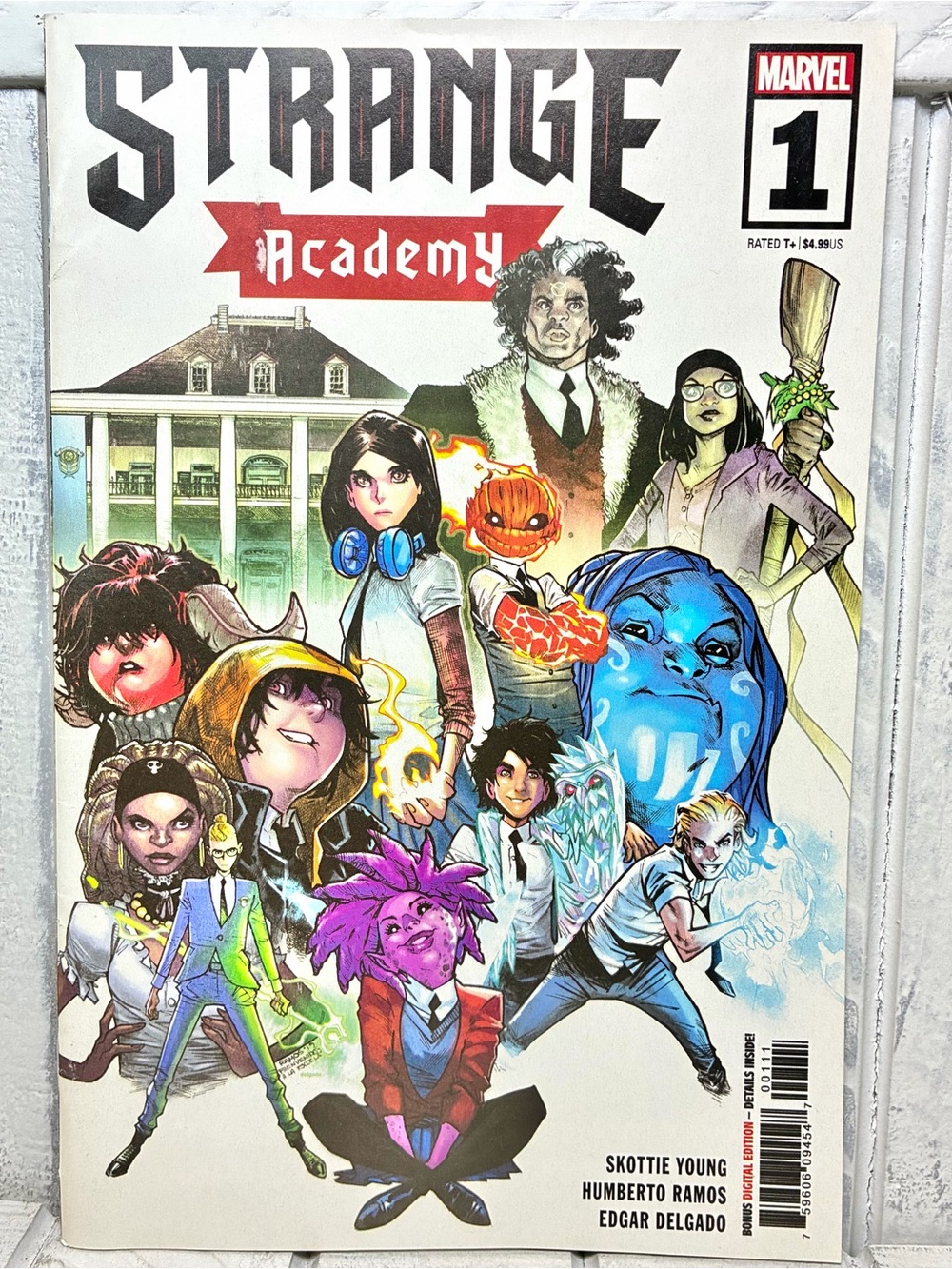 Marvel Strange Academy Comic Book Skottie Young Humberto Ramos Edgar Delgado